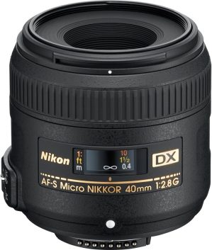 Nikon AF-S DX Micro-NIKKOR 40mm f/2.8G Close-up Lens for Nikon DSLR Cameras